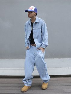 Light Wash Casual Collar   Plain  Embellished Non-Stretch  Men Clothing Ctrl Photoshoot, Denim Day Outfits, Blue Denim Outfits, Light Blue Jeans Outfit, 23 Birthday, Denim Editorial, Festival Fits