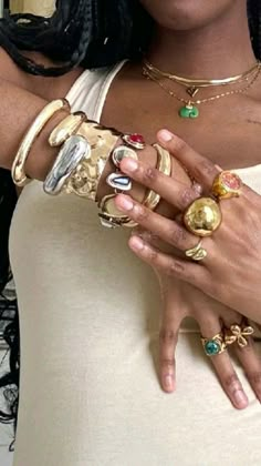 Jewelry Goals, Gem Gem, Pretty Clothing, Street Style Aesthetic, Ring Inspo, Clean Aesthetic