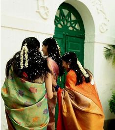 Desi Vision Board, India Girls Aesthetic, Telugu Culture Aesthetic, Indiancore Aesthetic, South Indian Girl Aesthetic, South Asia Aesthetic, Indian Summer Aesthetic, Indian Fashion Aesthetic, East Asian Aesthetic