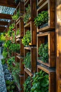 15 Chic Patio Decorating Ideas To Copy Outdoor Wall Ideas Creative, Wall With Plants Outdoor, Outdoor Plant Wall Ideas, Living Walls Outdoor, Outdoor Planters Ideas, Patio Wall Planters, Chic Patio, Green Plant Wall, Green Wall Design