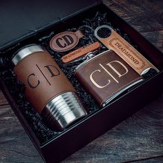 What a great gift for that groom to be, the groomsmen, or the special person in your life for a birthday, anniversary, Christmas or valentines! All items are custom laser engraved in house. This top of the line custom engraved box includes : - 1 Tumbler- 1 Flask- 1 Pocket Knife- 1 Keychain- 1 Bottle Opener Groomsman Day Of Wedding Gift, Personalized Groomsmen Gifts, Will You Be My Groomsmen Gifts, Groom Gift Ideas From Bride, Grooms Men Gifts Ideas, Engraved Wedding Favors, Groomsmen Box Ideas, How To Ask Groomsmen To Be In Wedding, Anniversary Gift Box For Him