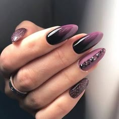 Unghie Sfumate, Short Nails Art, Dark Nails, Winter Nail Designs, China Glaze, Manicure E Pedicure, Purple Nails