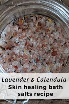 Pink salt and lavender bath soak recipe. Easy to follow recipe with just a few herbs, salts and oils to sooth and heal dry or irritated skin. Healing Bath Soak, Facial Business, Lavender Bath Soak, Salt And Lavender, Aroma Candles