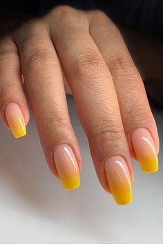 Acrylic Nails Yellow, Yellow Nail Art, Yellow Nails Design, Her Nails, Work Nails, Yellow Nails, Fancy Nails, Short Acrylic Nails