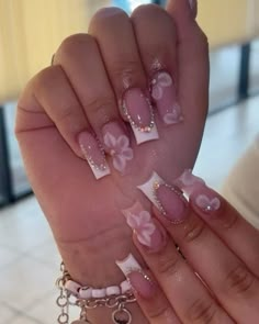 Short Pink Winter Nails, Nail Ideas Acrylic Square Medium, Pink Birthday Nails Acrylic Medium, Birthday Nail Inspo Acrylic Medium, Pink Rhinestone Acrylic Nails, Medium Birthday Nails, Square Birthday Nails, Sweet 16 Nails, Withdraw Money