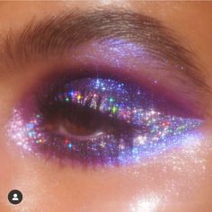 Iridescent Eye Makeup, Blue Glitter Makeup, Funky Makeup, Concert Makeup, Sparkly Makeup, Magical Makeup, Eye Makeup Designs, Bold Makeup