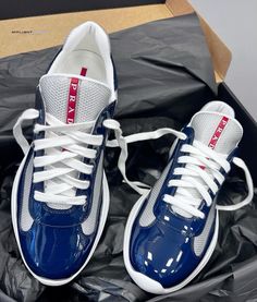 Blue Prada, Fake Pictures, Creative And Aesthetic Development, Mens Streetwear, Cute Casual Outfits, Me Too Shoes, Sneakers Fashion, Royal Blue