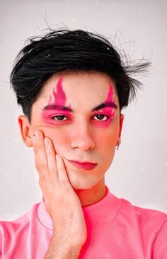 Maquiagem Masculina de Carnaval - Dicas e inspiração Editorial Make-up, Fantasy Make-up, Halloween Make-up Looks, Party Make-up, Drag Make-up, Smink Inspiration, Male Makeup