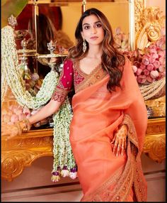 Modest Saree, Shloka Mehta, Boutique Cafe, Bridal Lengha, Anushka Sen, Traditional Blouse Designs, Saree Fashion, Frock Fashion