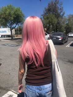 Pale Skin Pink Hair, Light Pink Hair Ideas, Pink Roots Blonde Hair, Muted Pink Hair, Lesbian Haircut Long, Fluttershy Hair, Bubble Gum Pink Hair, Blonde Hair With Pink Tips, Pink Hair Light