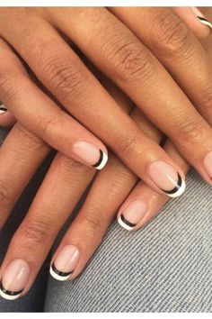 5 Modern Takes on the French Tip Nail Design - Neutral Minimal Nail Art French Tip Manicure, Nagellack Trends, French Tip Nail Designs, Latest Nail Trends, Fall Nail Art Designs, Colorful Nail, Fall Nail Art, Manicures Designs, Minimalist Nails