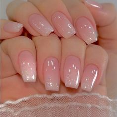 Fall French Nails Ombre French Nails Wedding, Ambre Nails Ombre Spring, Trendy Nails Ombre, Pink Ombre Nails Glitter, Fall French Nails, Minimalistic Nails, Acrylic Nails French, French Fade Nails, Ombre French Nails