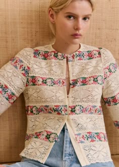 Matika Blouse - Multicoloured embroidery - Organic cotton - organic textile - Sézane Style Parisienne, Denim Suit, Diy Bags Purses, Paris Mode, Knitwear Dress, Leather Dresses, Upcycle Clothes, Parisian Style, Flared Sleeves