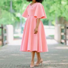 Flare Dress Outfit Classy, African Wedding Dress, Exquisite Gowns, Women Dresses Classy, Elegant Dresses Classy, Church Dresses, Printed Long Dresses, African Design Dresses, African Dresses For Women