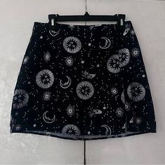 - Nwot, Never Worn - 100% Polyester - Zipper Up Back - Smoke Free Home Moon Skirt, Shein Skirts, Sun Moon, Christmas List, Things To Buy, Personal Style, Womens Skirt, Black White, Moon