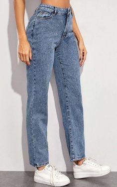 Mom Fit Pants, High Waisted Jeans Outfit, Mom Jeans Style, Outfits Con Jeans, Jeans Outfit Women, Types Of Jeans, Casual Day Outfits