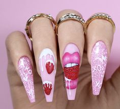 Glam Pink Nails, Lip Nail Art, Barbie Pink Nails, Disney Acrylic Nails, Light Nail, Funky Nail Art, Valentine Nail Art, Baddie Nails, Strawberry Chocolate