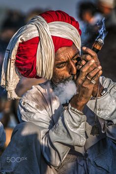 Rajasthani Painting, Arte Yoga, Guo Pei, Rajasthani Art, Amazing India, Steve Mccurry, Robert Doisneau, India Culture, India Photography