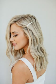 Bridesmaid Hair Inspo, Bridemaids Hairstyles, Bridesmaid Hair Makeup, Clip Hairstyles, Bridesmaid Hair Down, Wedding Hair Inspiration, Wedding Hair Down, Penteado Cabelo Curto, Bridesmaid Hairstyles