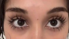 Doe Eyes Makeup, Vampire Bride, 2025 Goals, Long Eyelashes, Doe Eyes, Gilmore Girl, Makeup Tut