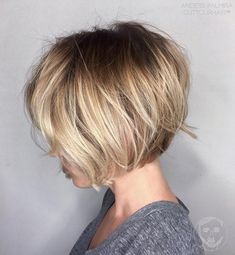 Tousled Bob With Grown Out Roots Long Bob Blonde, Blonde Balayage Bob, Κούρεμα Bob, Bob Haircut For Fine Hair, Bob Haircuts For Women, Short Bob Haircuts, Haircuts For Fine Hair, Short Blonde