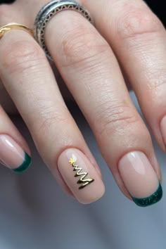 Christmas Tree Nail Designs, Christmas Tree Nail Art, Tree Nail Art, Christmas Tree Nails, Tree Nails, Subtle Nails