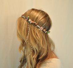 Mermaid Headdress Sea Goddess Crown. $69.00, via Etsy. Types Of Mermaids, Seashell Tiara, Mermaid Headband, Sea Goddess, Native Wears, Goddess Crown, Beach Jewelry Boho