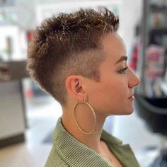 Versatile Pixie Haircut, Super Short Pixie Cuts, Super Short Haircuts, Shaved Hair Cuts, Short Spiked Hair, Short Shaved Hairstyles, Thick Hair Cuts, Really Short Hair, Very Short Haircuts