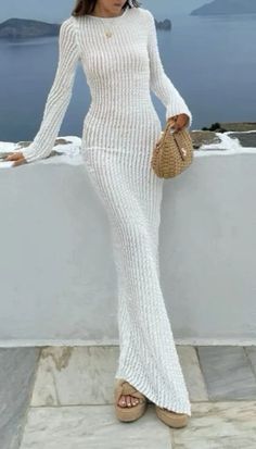 Greece Outfit Ideas Summer, White Floral Dress Outfit, White Swimsuit Outfit, Dress Travel Outfit, Outfits For Greece, Greece Vacation Outfit, Greece Outfit Ideas, Knitted Dress Outfit, Black Top Summer