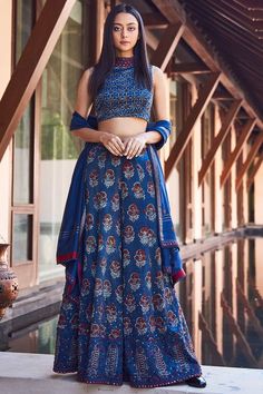 Skirt And Top Indian, Print Pant, Embroidered Crop Tops, Saree Designs Party Wear, Crop Top Set, Kurta Designs Women, Designer Dresses Casual