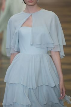 Cordelia Outfits, Blue Dress Elegant, Fancy Robes, Detail Couture, Annie Dress, 2019 Couture, Ulyana Sergeenko, Madame Figaro, Fall 2018