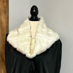 Cuff Minks Never Worn Off White, White Depending On The Light Can Be Worn For Dress Up Or Dress Down, Formal Great Accessories For The Mob Wife Aesthetic Mob Wife Aesthetic, Wife Aesthetic, Faux Fur Scarf, The Mob, Faux Fur Scarves, Mob Wife, Fur Scarf, White White, Dressed Down