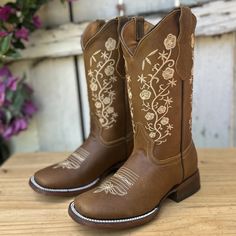 SB-Coqueta - Bota Vaquera para Mujer con Bordado - Botas Vaqueras Bordadas - Botas Vaqueras para Mujer