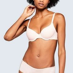 7 Signs You’re Wearing the Wrong Bra Size | Reader's Digest