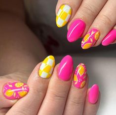 15 Pink Nail Ideas for 2024 – Scan to Talk Summertime Nails, Pink Nail Design, Pink Nail Ideas, Neon Pink Nails, Purple Tips, 2024 Nails, Hot Pink Nails, Pink Nail Designs, Trendy Nail Art