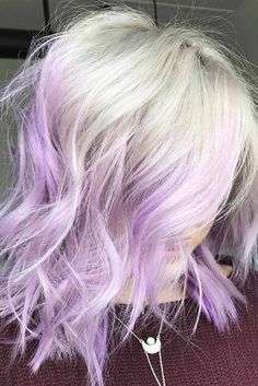 Purple Hair Men, Cute Purple Hair, Purple Highlights Blonde Hair, Silver Lavender Hair, Pink Purple Hair, Purple Streaks, Light Purple Hair, Wedding Hair Colors, Dyed Hair Purple