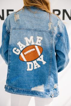 Uga Painted Denim Jacket, Nfl Denim Jacket, Game Day Jacket, Football Jean Jacket, Jeans Skirt Outfit, Jean Jacket Patches, Jacket Outfit