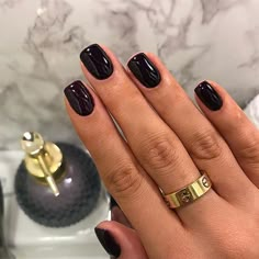 nails  50 Stunning Short Nail Designs to Inspire Your Next Manicure Stars Nails, Manicure Designs, Short Gel Nails, Black Nail Art, Nail Design Inspiration, Black Nail Designs, Short Nail, Black Nail, Dark Nails