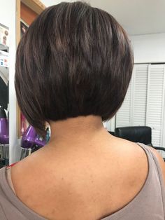 Stacked Inverted Bob Haircuts Short, Short Razored Bob, Medium Length Haircut With Short Layers, Short Stacked Bob Haircut For Thick Hair, Stacked Bob Haircut For Thick Hair, Bob Haircut Blonde, Stacked Haircut, Hot Weather Hairstyles