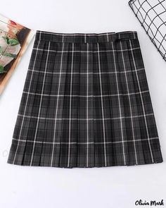 OliviaMark - Academy High-Waisted Plaid Skirt – Premium Uniform Skirt with Pleats – Ideal for School Uniforms High Waisted Plaid Skirt, Pleated School Skirt, Vintage Green Dress, School Uniform Skirts, Uniform Skirt, School Uniform Fashion, School Skirt, Polyester Skirt, Gingham Skirt