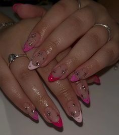 Trendy Summer Almond Nails: Cute Colors & Designs Ideas Almond Nails Pink With Design, Almond Gel Nails Summer, Summer Birthday Nails Almond, Acrylic Nails Almond Summer, Cute Coffin Nail Ideas, Biab Nails Almond, Almond Pastel Nails, Cute Trendy Nail Ideas, Cute Square Nail Designs