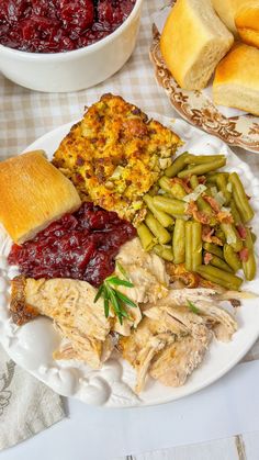 Thanksgiving Lunch, Comfort Casseroles, Thanksgiving 2024, Savory Dinner, Thanksgiving Cooking, Chinese Cooking Recipes, Thanksgiving Meal, Work Meals