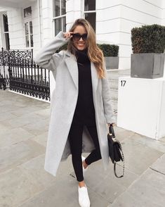 Elegant Thanksgiving, Simple Winter Outfits, Thanksgiving Outfit Women, Fest Outfits, Thanksgiving Outfits, Coat Outfit, Chic And Elegant, Chill Outfits