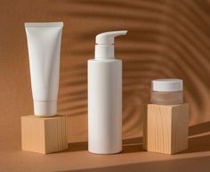 Derma Cosmetics, Design Mockup Free, Cosmetics Mockup, Cosmetic Packaging Design, Cosmetic Bottles, Skin Products, Cosmetic Packaging