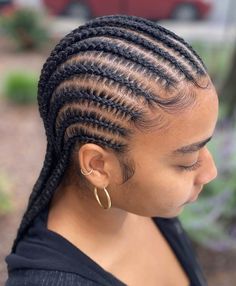 Edgy Feed-In Braids to the Back Three Feed In Braids, 8 Feed In Braids, Feed In Braids Styles, Two Feed In Braids, Braids To The Back