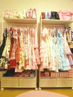 Harajuku Room, Diy Princess Room, Gorgeous Closet, Pink Wardrobe, Girl Closet