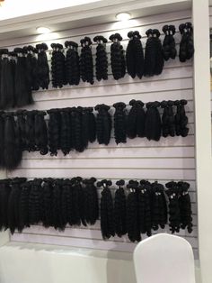 Luxury virgin hair supplier  More than 14 styles bundles in stock . Factory Price ,Huge inventory! Wholesale order /drop shipping  Contact me get more detail . what’s app :+8618615165095 Hair Extensions Display Wall, Hair Boutique Ideas Decoration, Wig Shop Design Ideas, Hair Store Decor, Wig Store Ideas, Wigs Storage Ideas