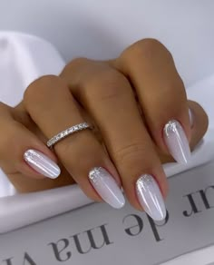 Nail Art Trend 2024, Proposal Nails Ideas, Slim Nails, Gel Toe Nails, Bride Nails, Bridal Nails