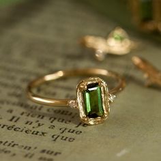 Sap Green – Le Conte Jewelry Vintage Green Engagement Ring, Green Stone Wedding Ring, Vintage Engagement Rings Unique 1920s Emerald, Vintage Jewellery Aesthetic, Artsy Engagement Rings, Emerald Green Engagement Ring, Gold And Emerald Ring, Green Wedding Ring, Green Gold Ring