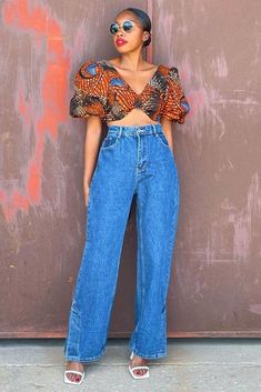 Chitenge Tops, Jeans For Curvy Women, Ankara Top Styles, Most Flattering Jeans, Ankara Blouse, Chain Shirt, Saree Jackets, Afro Fashion, Ankara Tops